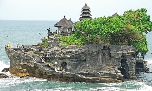 Tanah Lot Temple, Bali