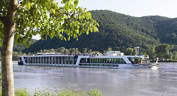 River Cruises: Amadolce